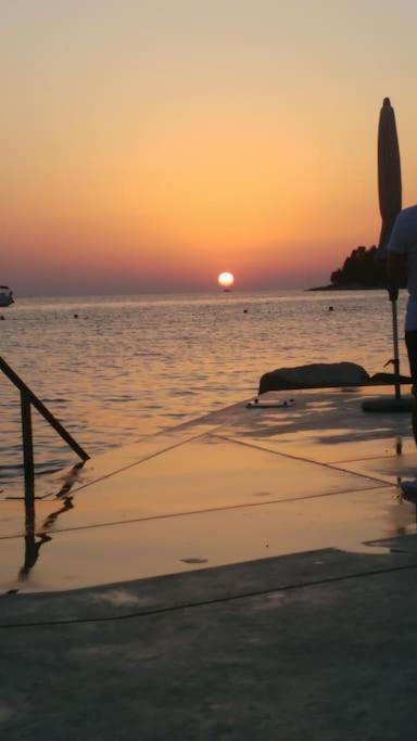 Ferienwohnung Apartman Den,Rovinj Oaza U Centru Grada I Besplatnim Parkingom Exterior foto